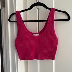 Aritzia Babaton Sculpt Knit crop tank.
